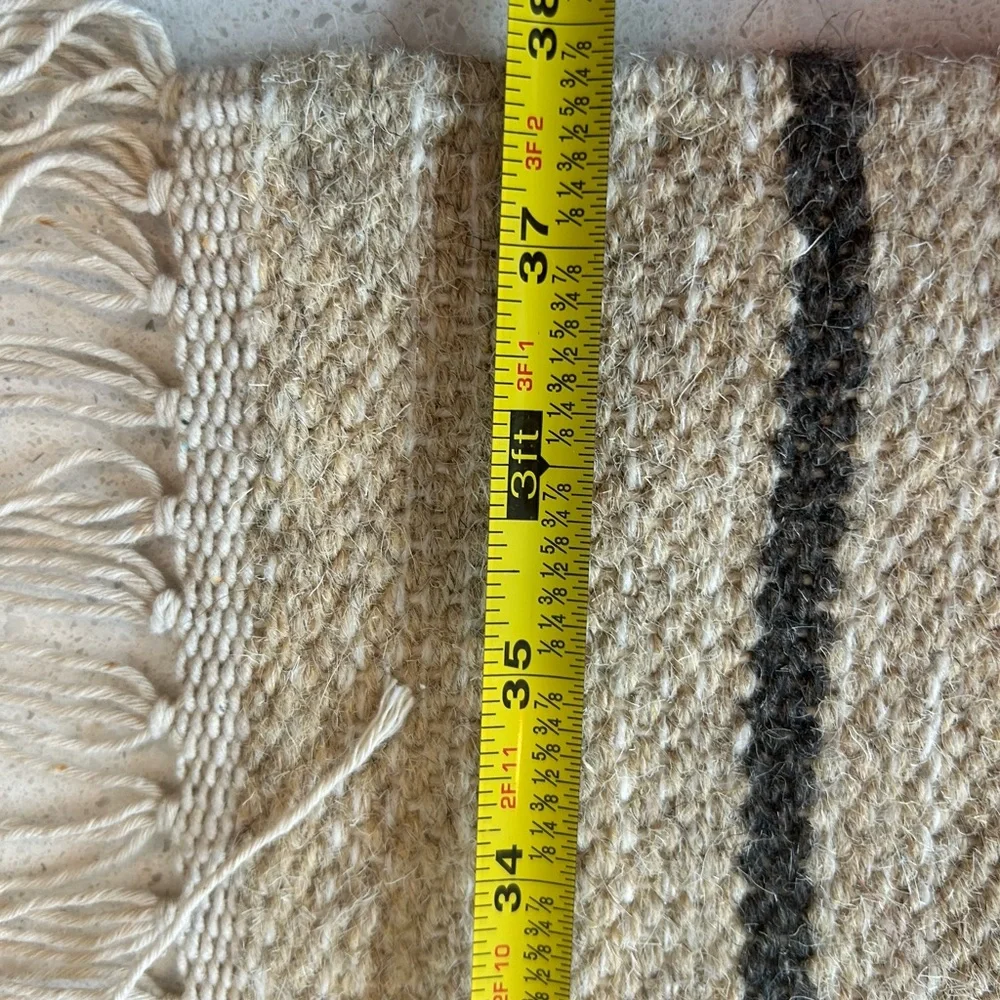 Pottery Barn Colorblock Wool Rug About 3 ft x 5 ft Indoor Outdoor NEW